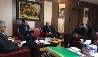 نشست مشترک مدیران مرکزکارآفرینی و دانشکده تربیت بدنی   