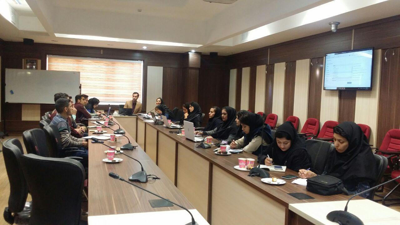  آشنایی با ترفندهای جستجو در منابع الکترونیکی آسیب شناسی ورزشی و حرکات اصلاحی