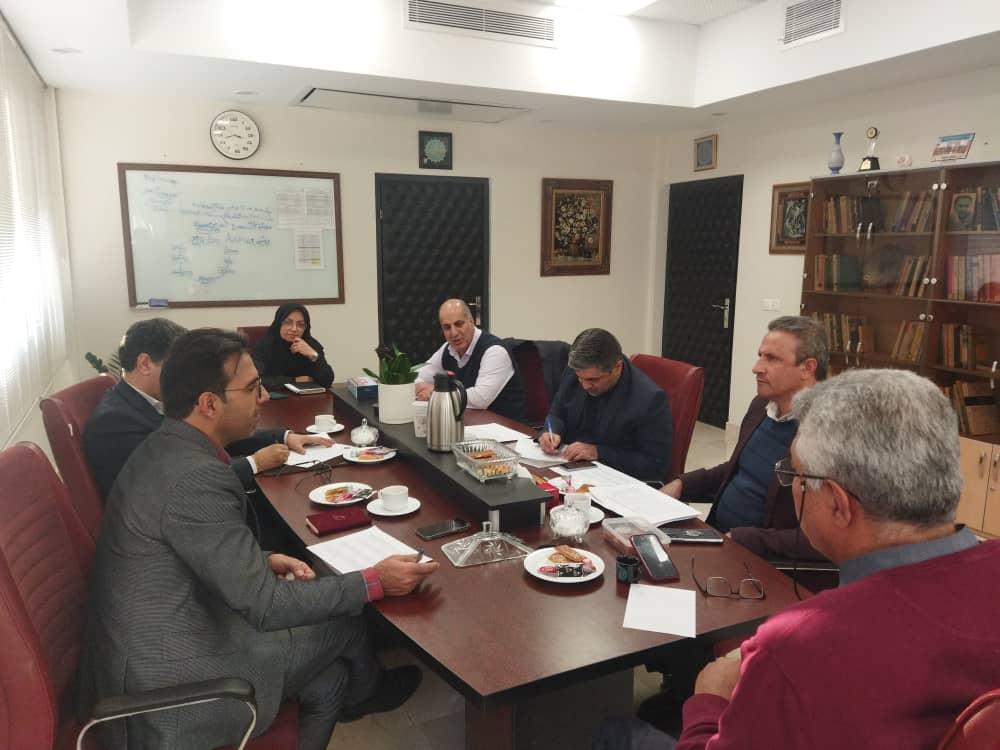 برگزاری نشست هم اندیشی مرکز انتشارات دانشگاه با دانشکده تربیت بدنی