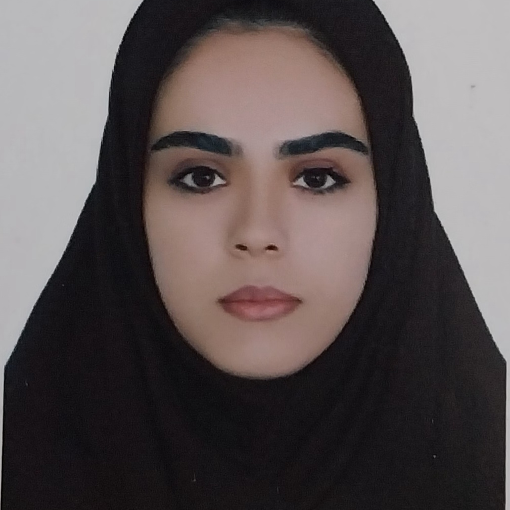 مینا اکبری
